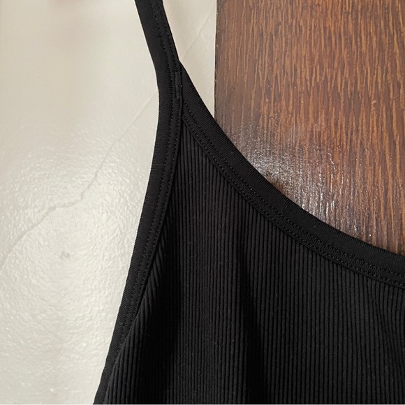 Athleta black ribbed crop tank powervita karma twist back cami women’s 1X - Picture 3 of 5
